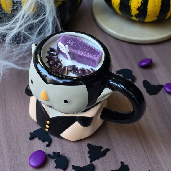 Handmade ✦ Hyde & Eek Vampire Mug Candle ✦ Coconut Brandy Chocolate Chip Soy Wax - Picture 3 of 8